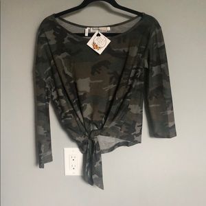 Camo crop top